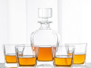 Novare Oval Whiskey Decanter Bottle With 4 Whiskey Glasses Set